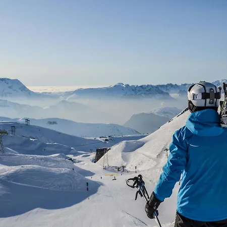 Montis - Centar Копаоник