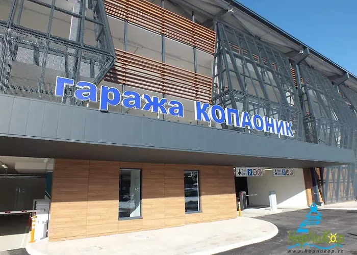 アパート Montis - Centar コパオニク