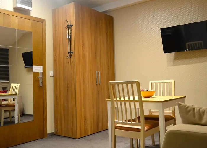 アパート Montis - Centar コパオニク