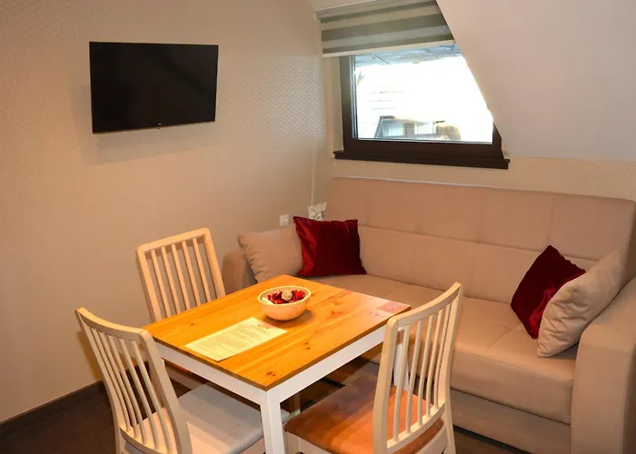 Montis - Centar * コパオニク