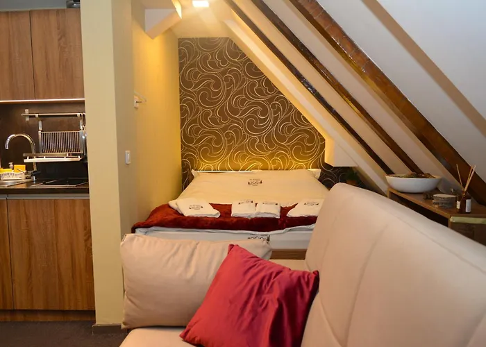 アパート Montis - Centar